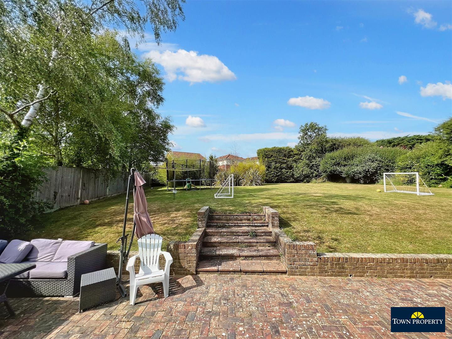 Property Details for Rattle Road Westham BN24 5DJ Town Property